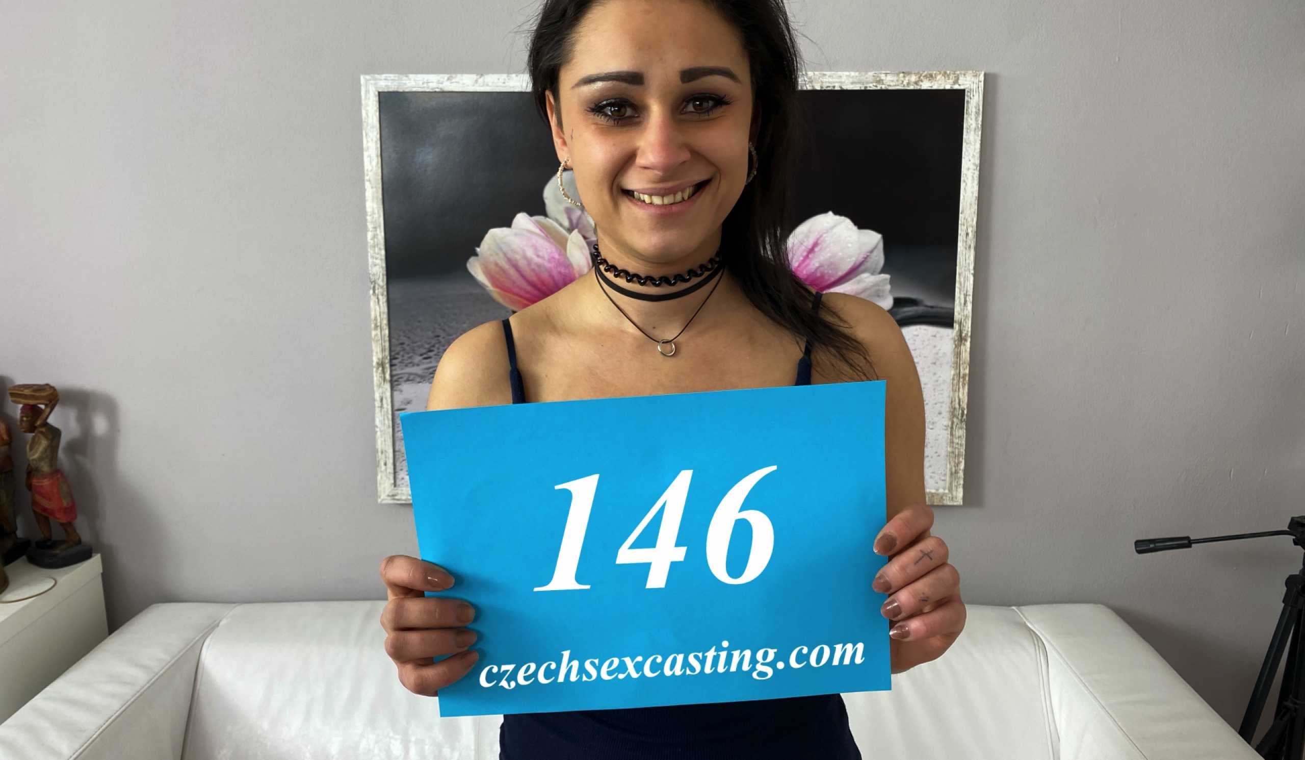 [CzechSexCasting] Klaudia Diamond, MAX DIOR (Sexy brunette needs some extra money / 04.01.2020)