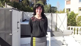 [JacquieetMichelTV] Estelle (46 years old, lifeguard in Marseille! / 04.16.2021)