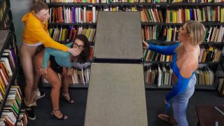 [LilHumpers] Slay Savage, Krissy Knight (Sneaky Librarian Gets College Cock / 01.08.2023)